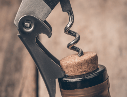 Conserver des bouteilles de vin ouvertes. Conserver vin|vin-malin.fr