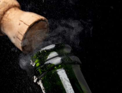 Conserver des bouteilles de vin ouvertes. Conserver vin|vin-malin.fr