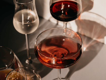 Blanc, rouge ou rosé... d'où viennent les couleurs du vin ? Couleurs du vin||vin-malin.fr